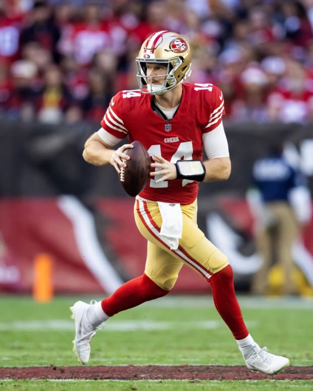 Dec 17, 2023; Glendale, Arizona, USA; San Francisco 49ers quarterback Sam Darnold (14) against the Arizona Cardinals at State Farm Stadium.
